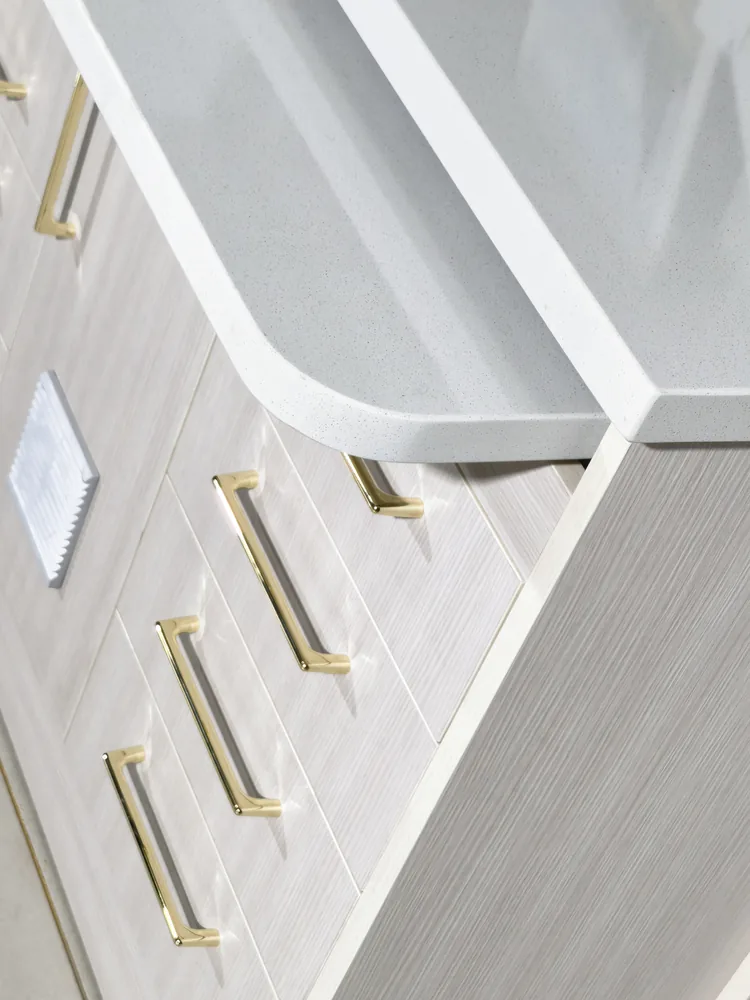 TJ-DC600 retractable work surface detail