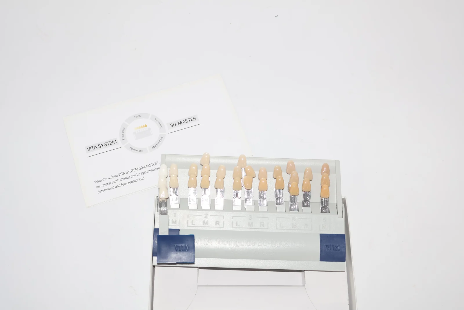 3D-MASTER teeth whitening product photo
